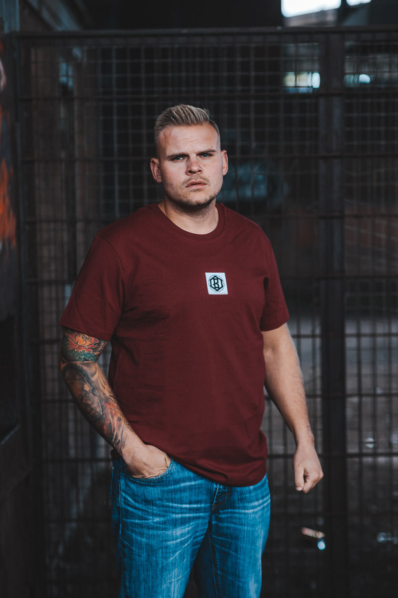 T-Shirt | LABEL | dark red
