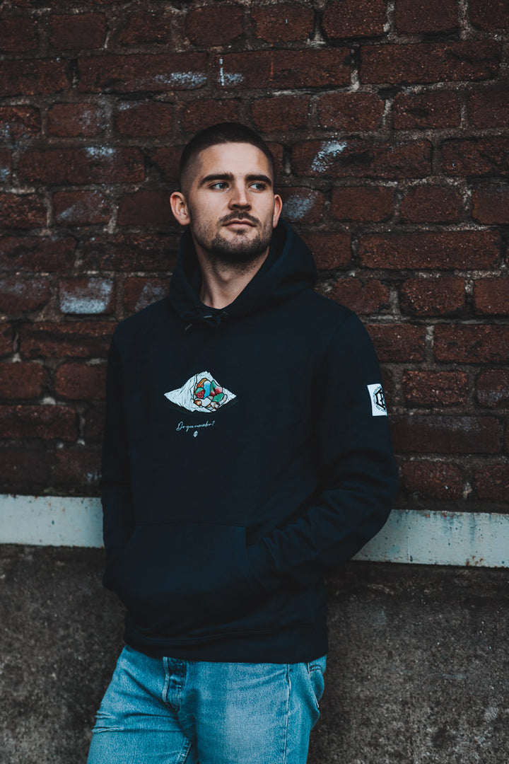 Hoodie | GEMISCHTE TÜTE | black