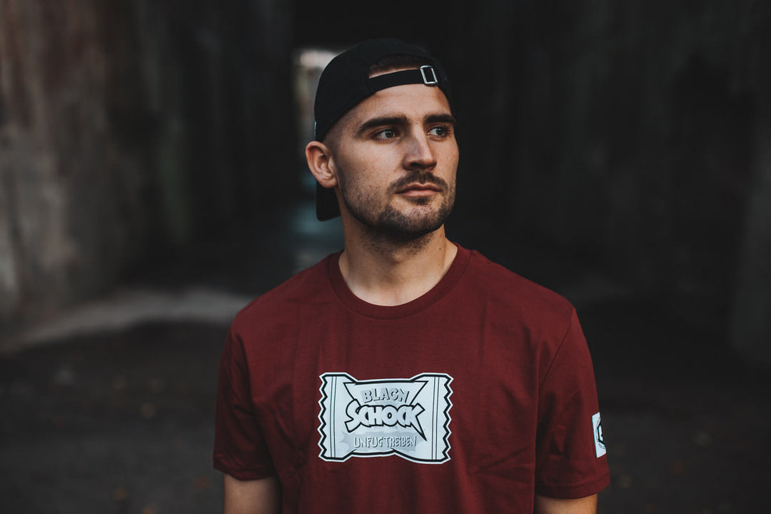 T-Shirt | BLAGN SHOCK | dark red