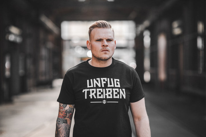 T-Shirt | UNFUG TREIBEN | black