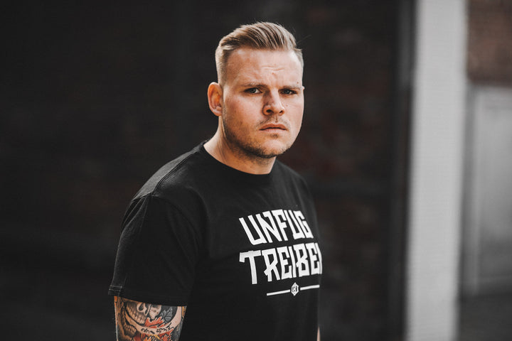 T-Shirt | UNFUG TREIBEN | black