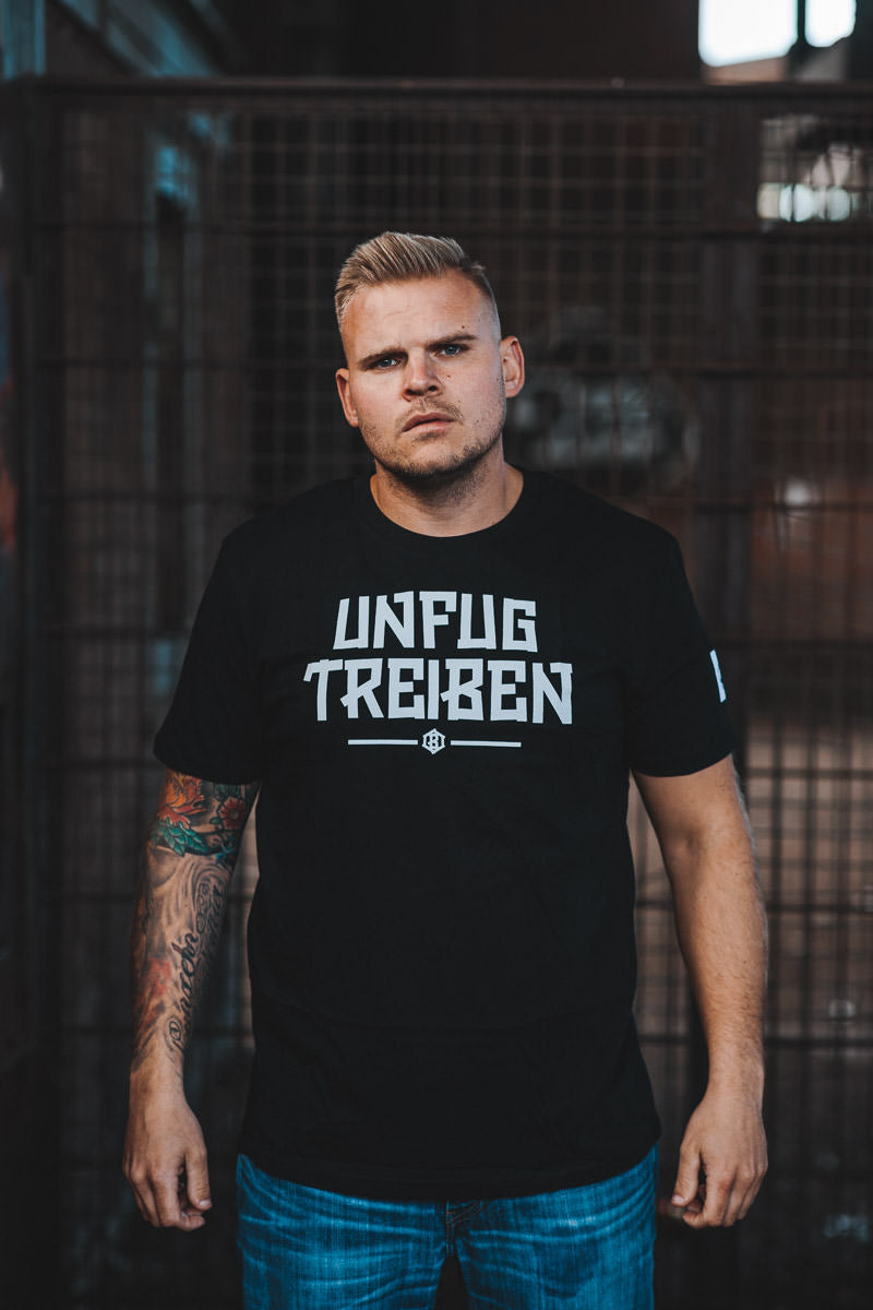T-Shirt | UNFUG TREIBEN | black